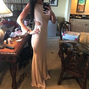 Beige/cream Lulu’s dress